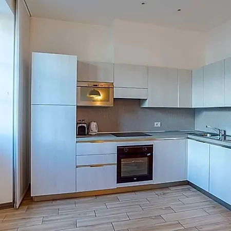Hotel Maioliche Griante 4*